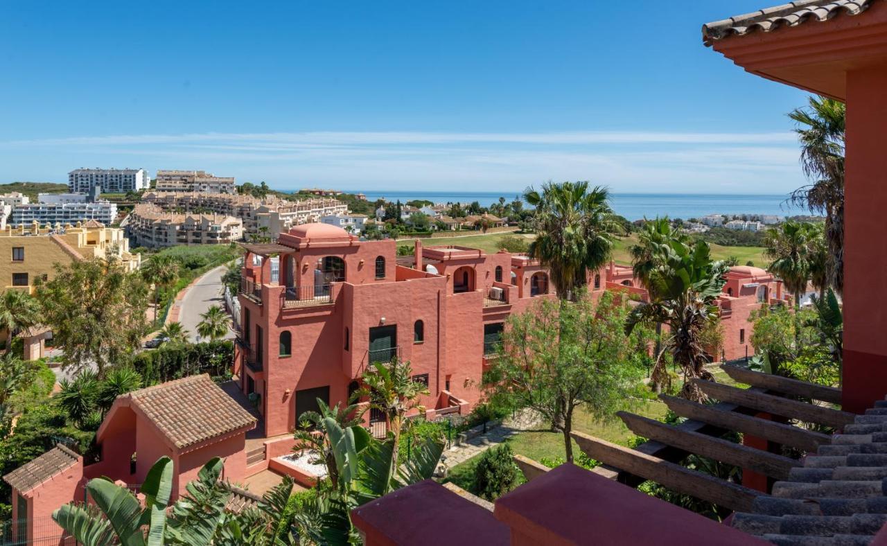 Colinas El Hacho 2320 Sea View Apartment Manilva Bagian luar foto
