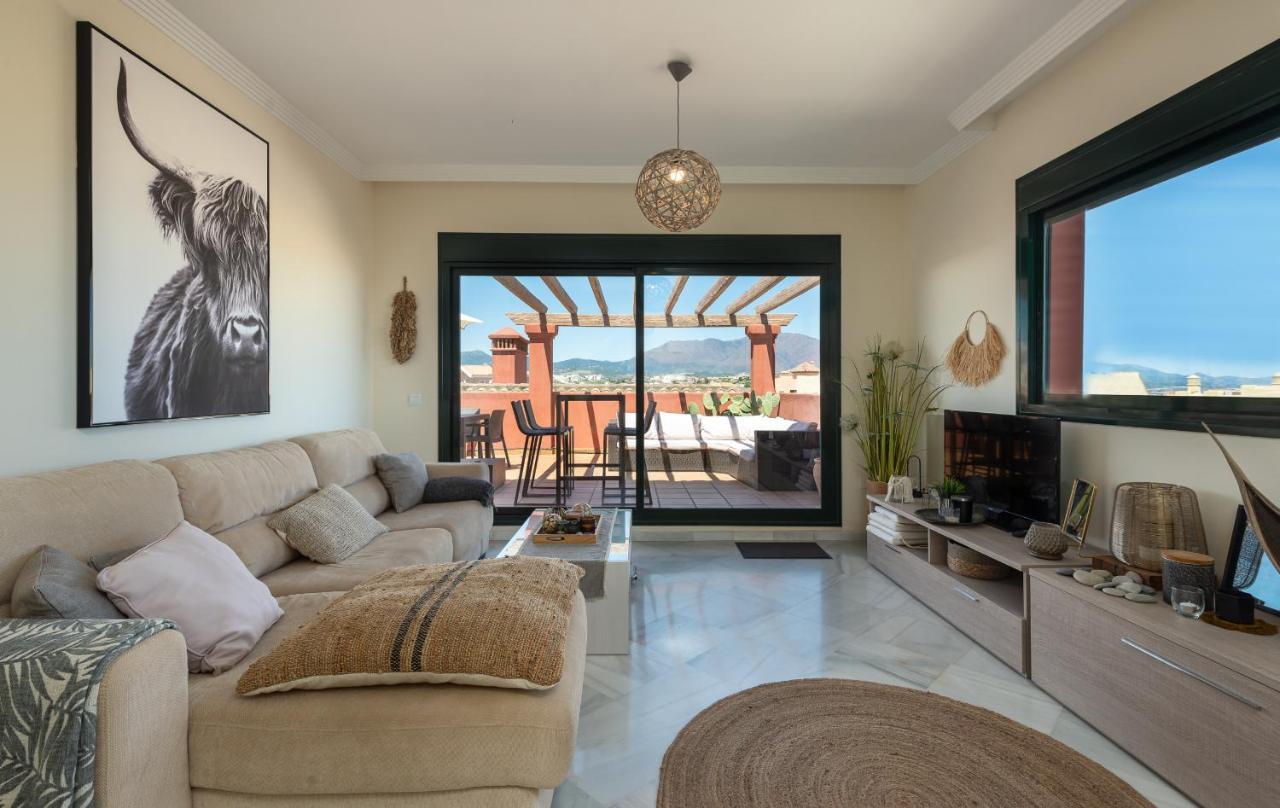 Colinas El Hacho 2320 Sea View Apartment Manilva Bagian luar foto
