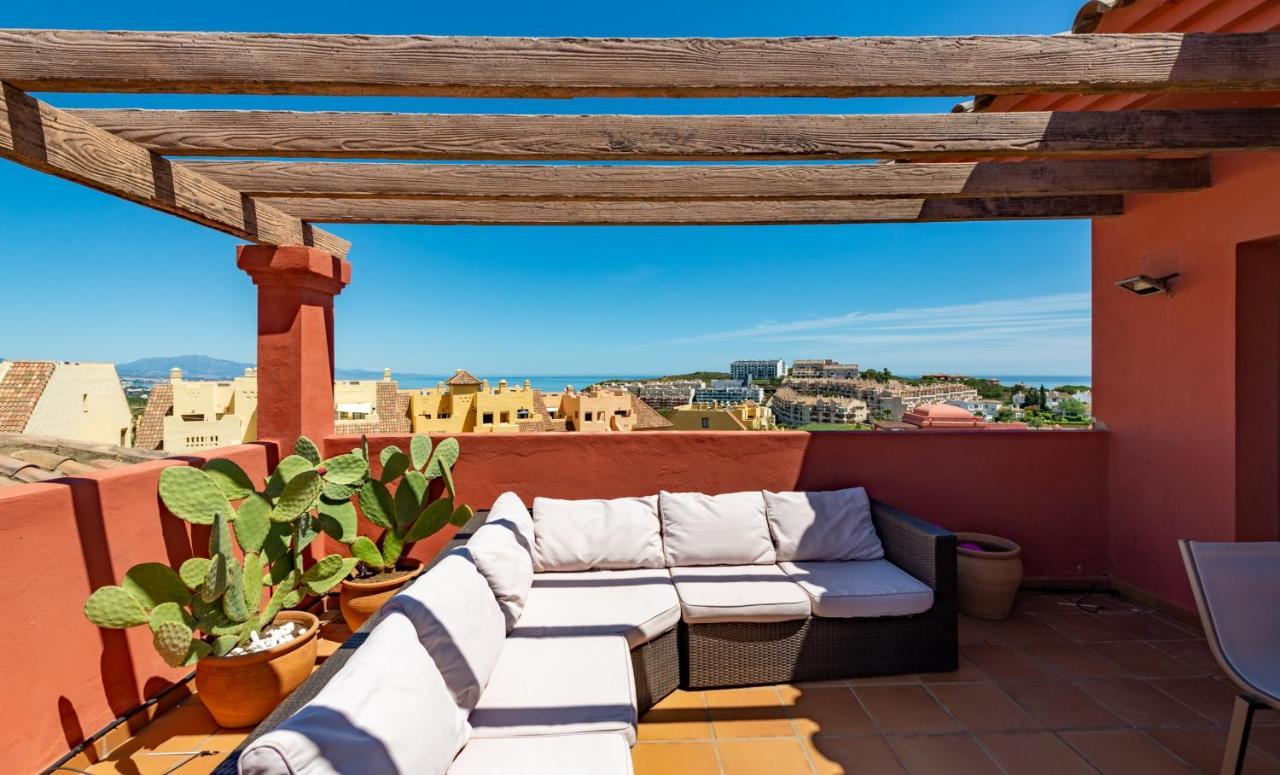 Colinas El Hacho 2320 Sea View Apartment Manilva Bagian luar foto
