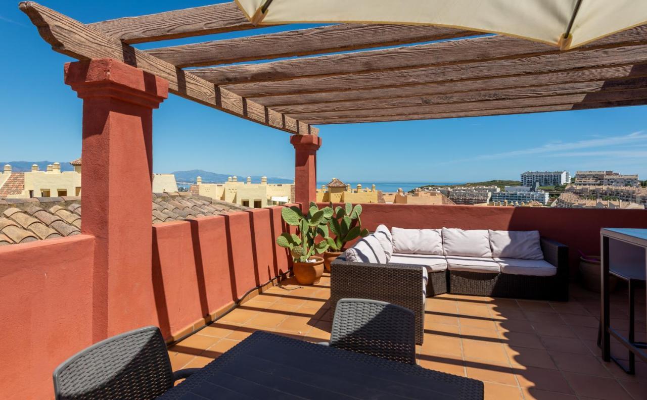Colinas El Hacho 2320 Sea View Apartment Manilva Bagian luar foto
