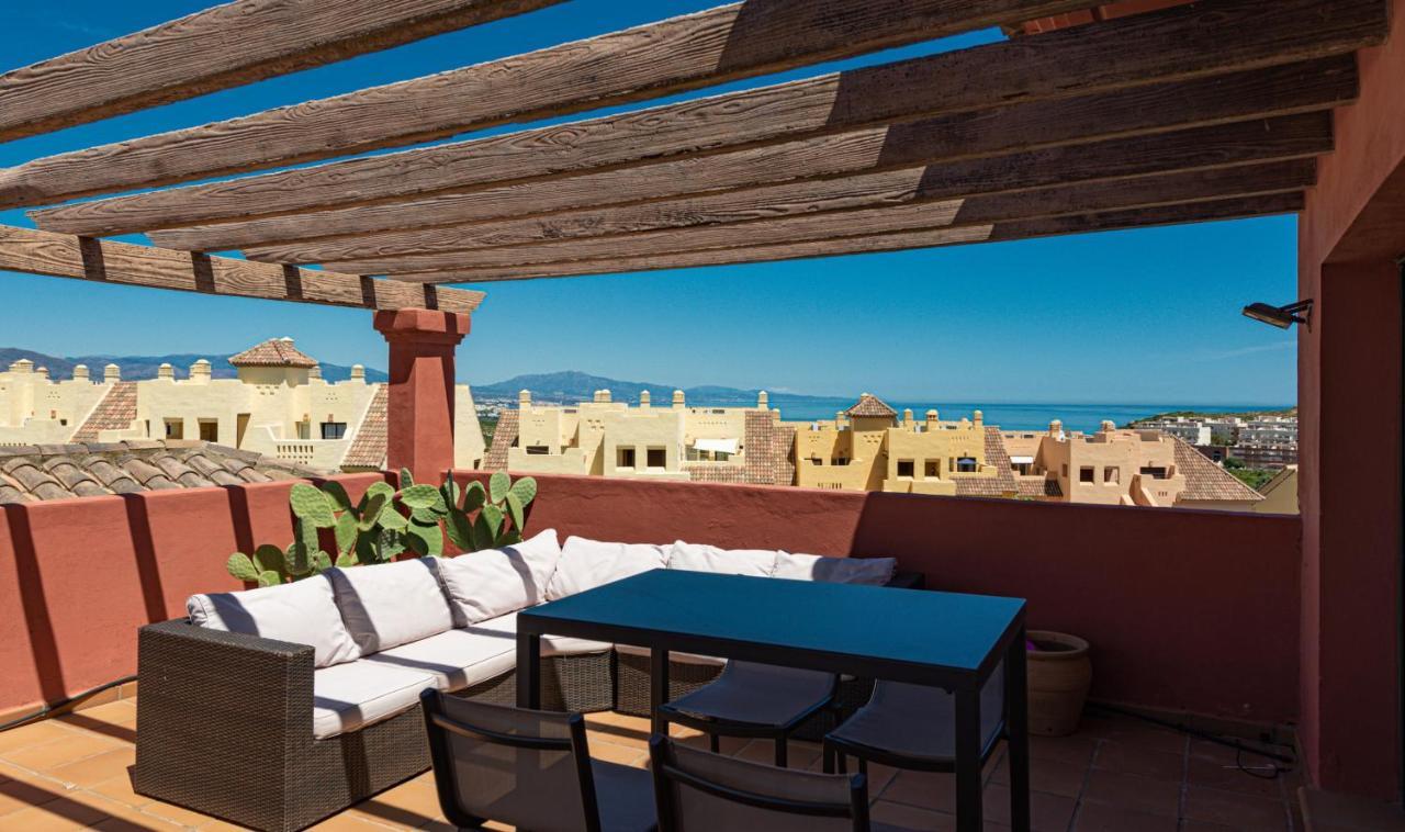 Colinas El Hacho 2320 Sea View Apartment Manilva Bagian luar foto